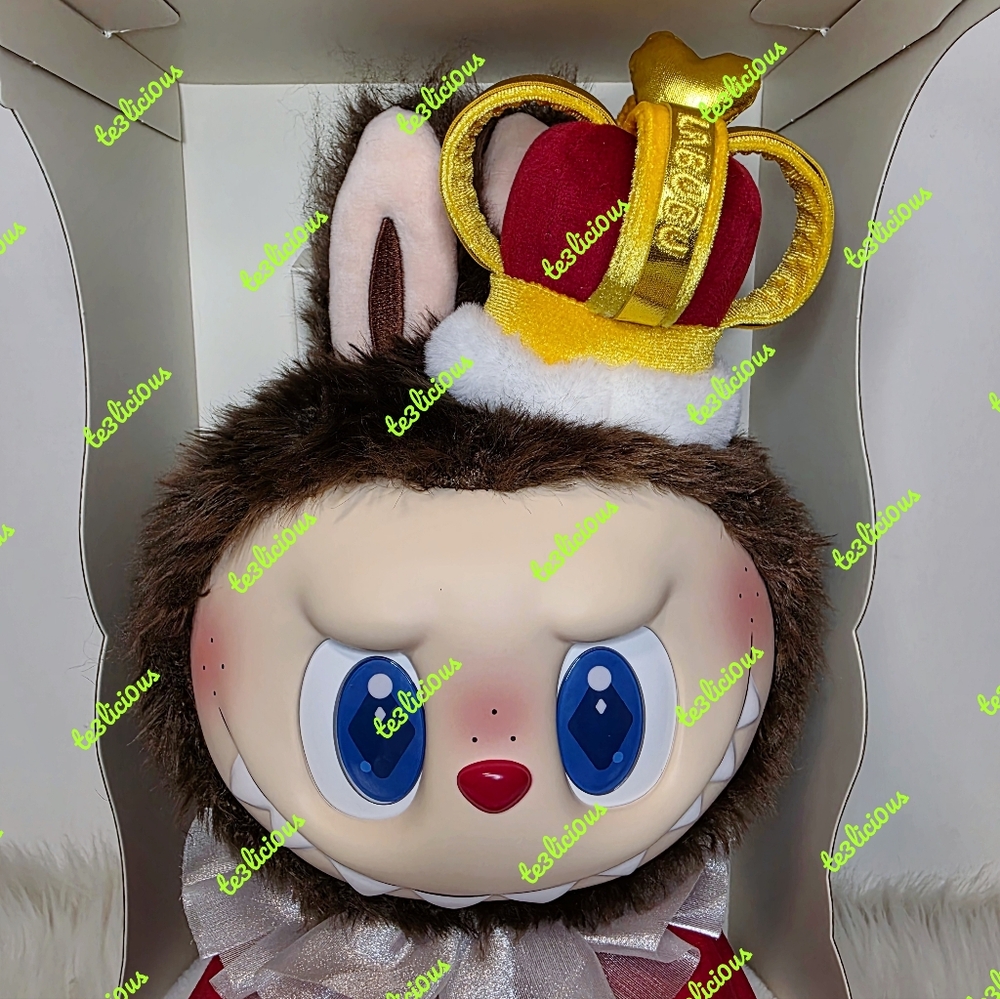 POP MART THE MONSTERS LET'S CHECKMATE KING VINYL PLUSH DOLL - Picture 8 of 15